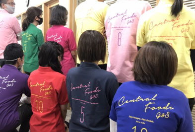イベントでの社員集合写真